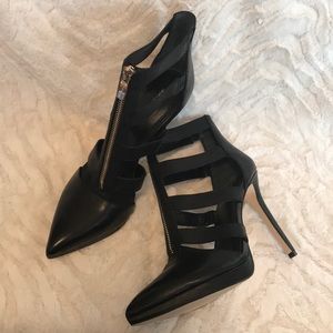 Black BCBG heels